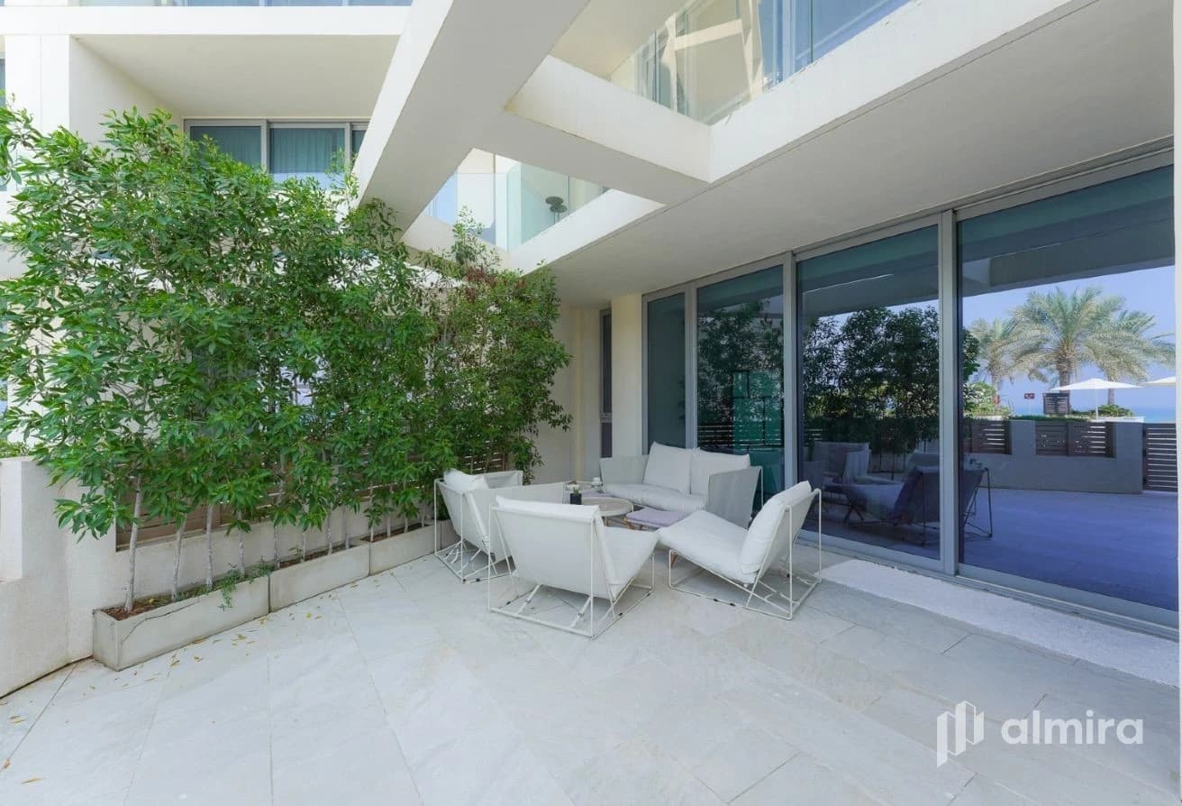 2BR+Maid | Sea facing | Huge Balcony