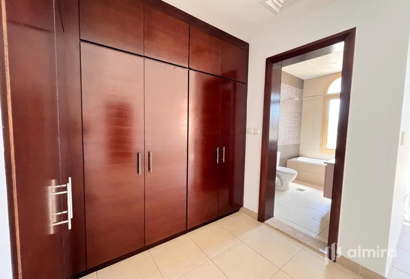 Private Pool | 2 Kitchens | Upcoming Unit | Garden