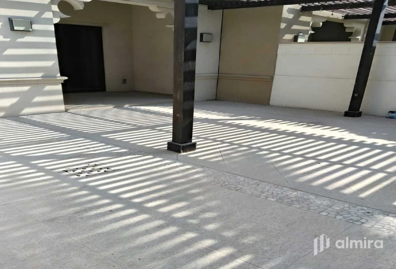 Ground Floor | Ready to Move In | Prime Location