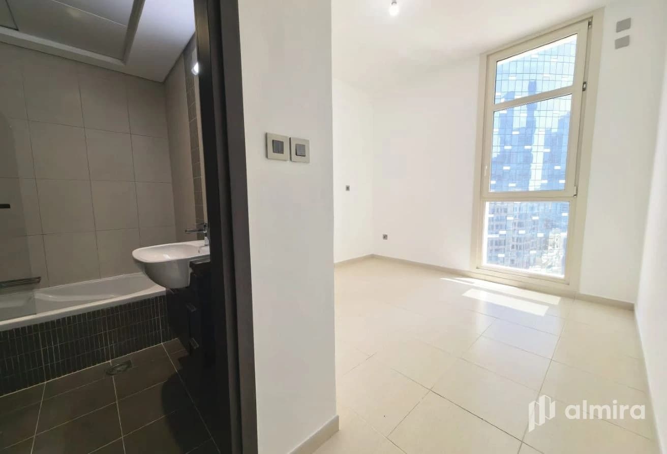 Highly Maintained | 1 Payment | Spacious Layout