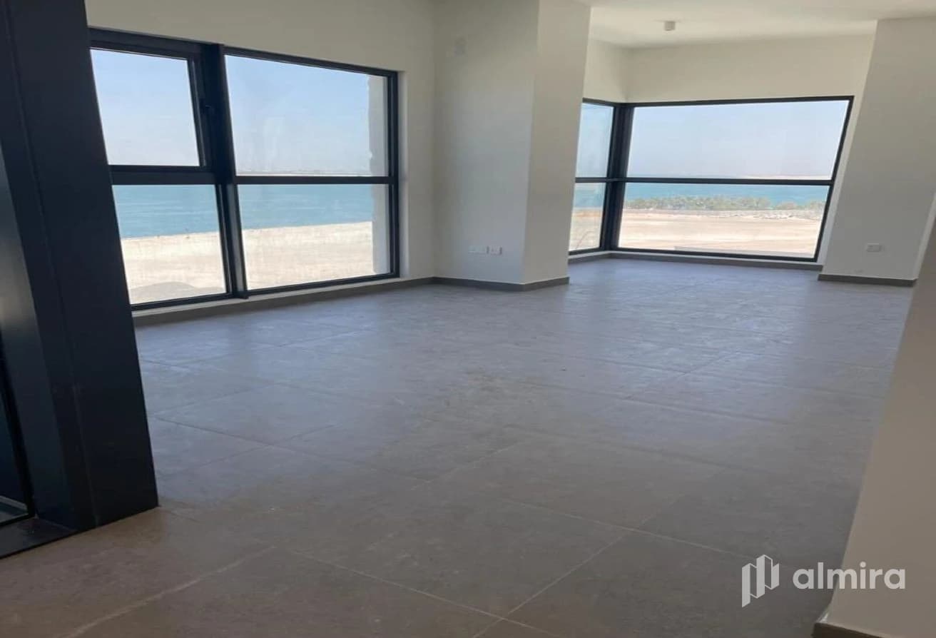 Full Sea View with Balcony | Vacant | Prime Area
