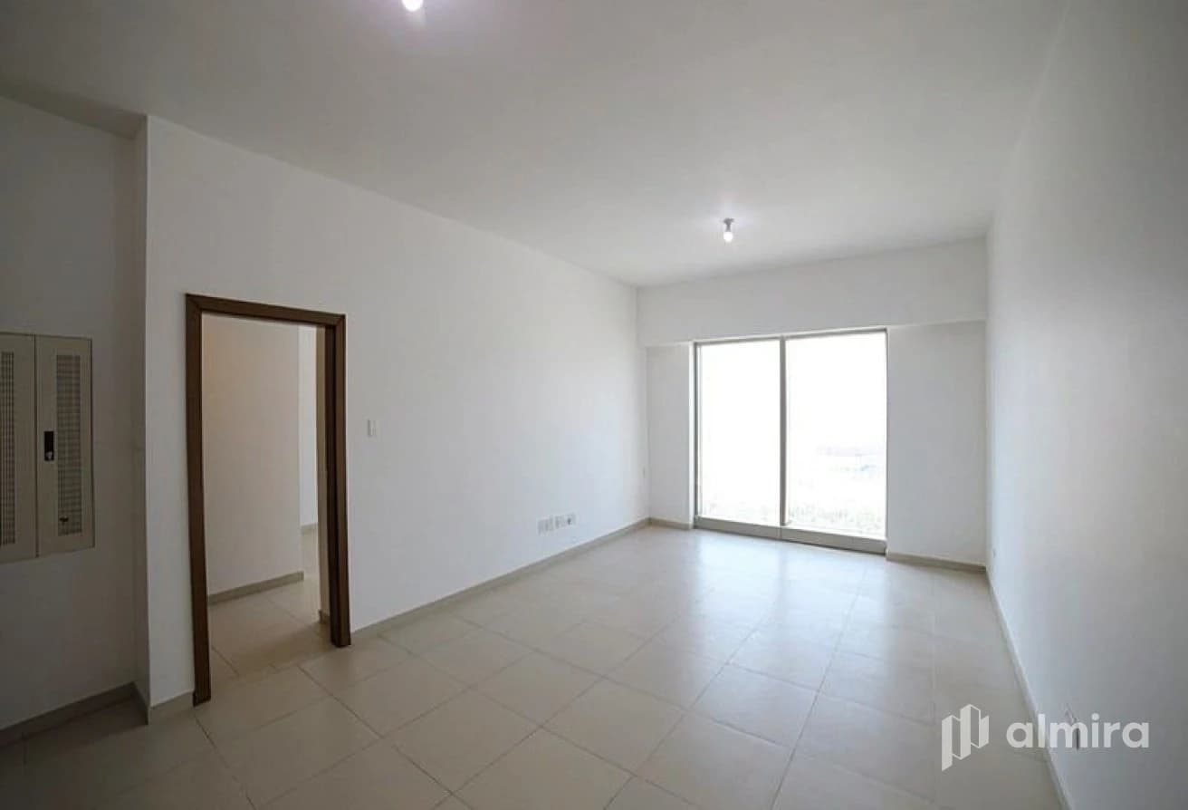 Well Maintained | Spacious Apt | Premium Amenities