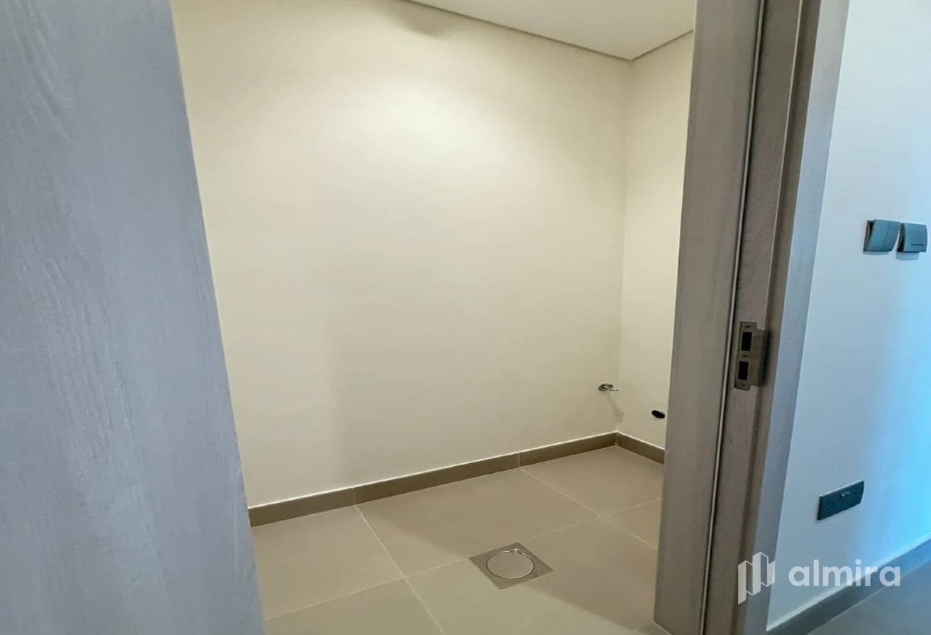 Hot Deal | Brand New | Golf View | 2 Balconies