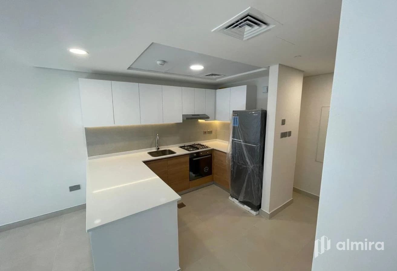 High Floor | Vacant | Prime Location