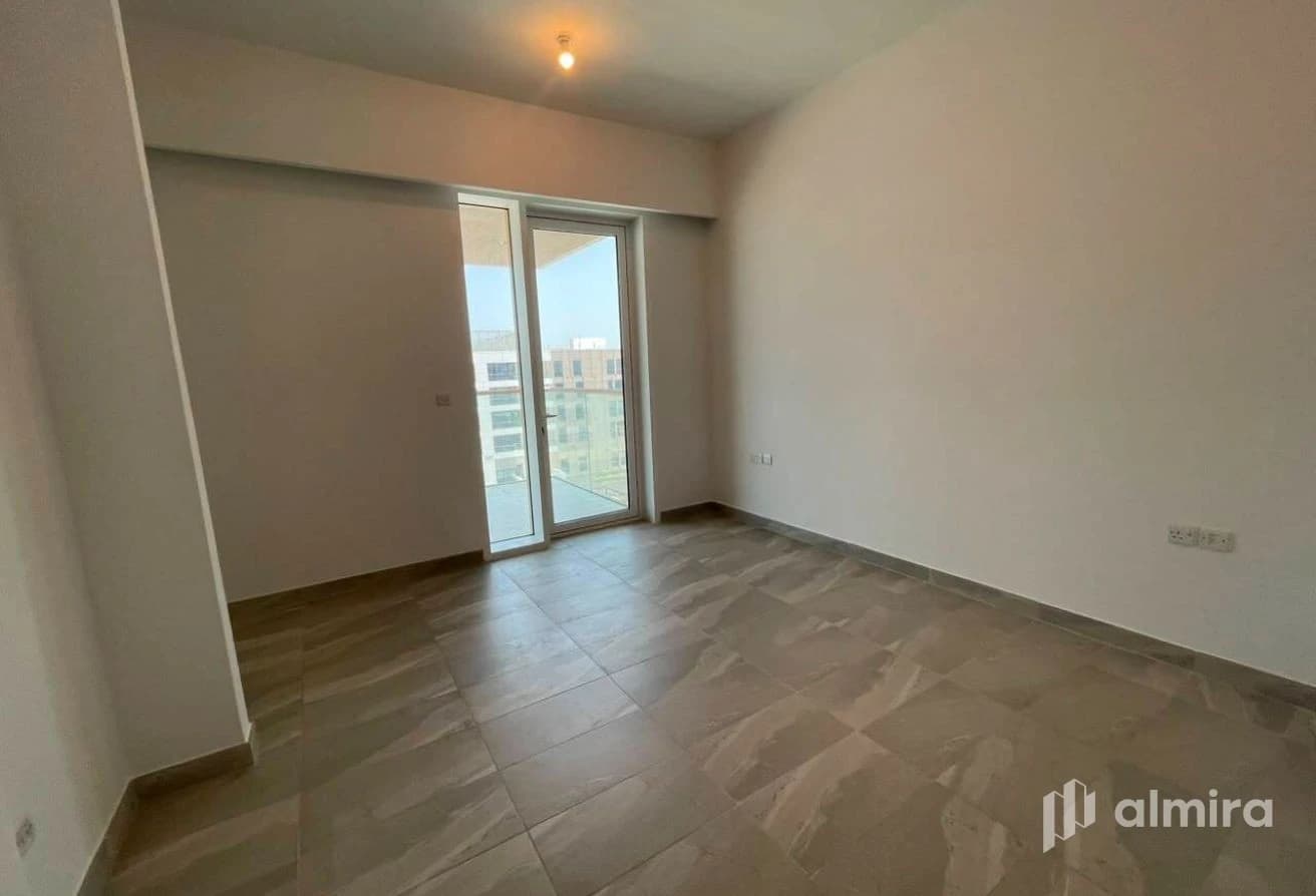 Sunrise Residences 2 | Partial Sea View | 2BR+Maid