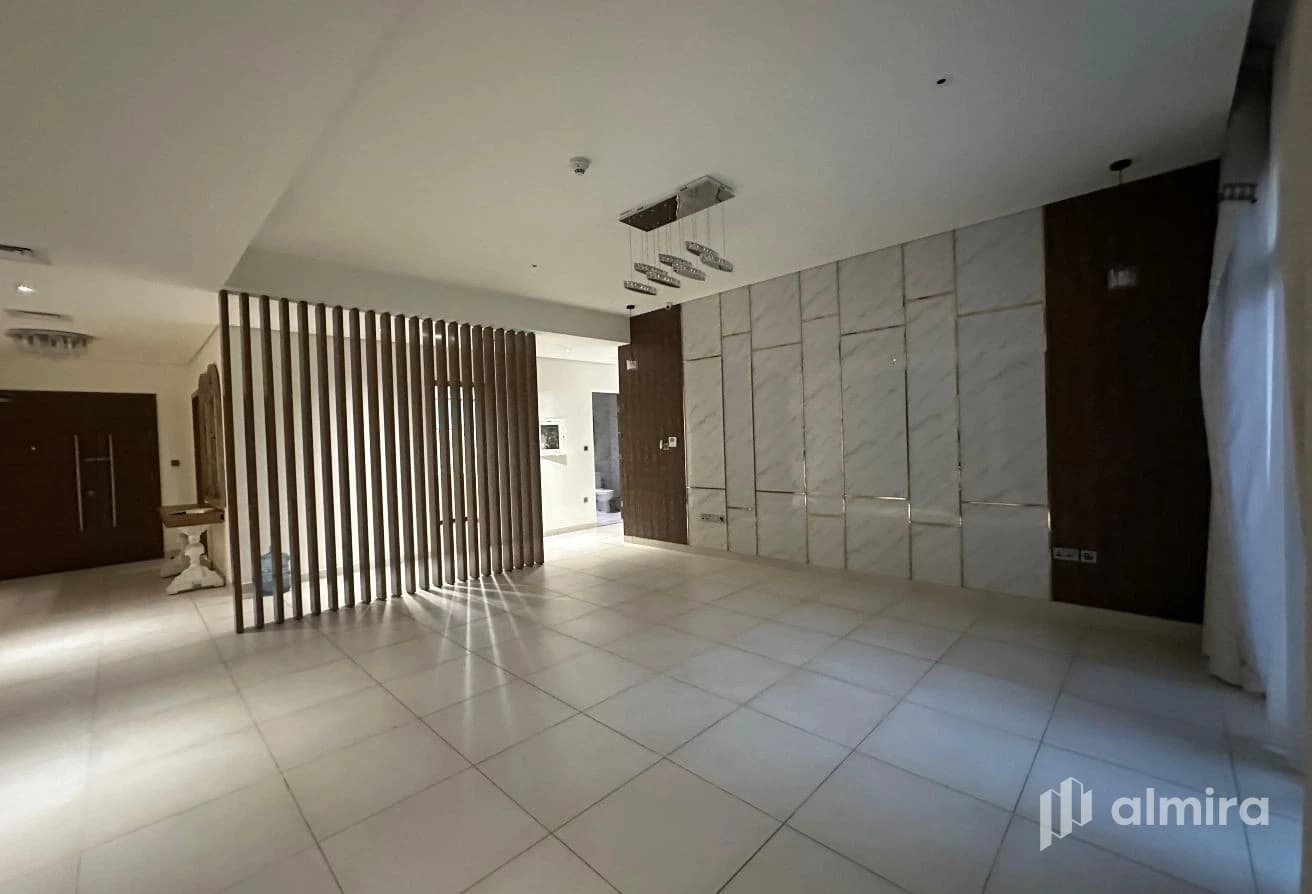 Move In Ready | Next To Corner | Luxury Living