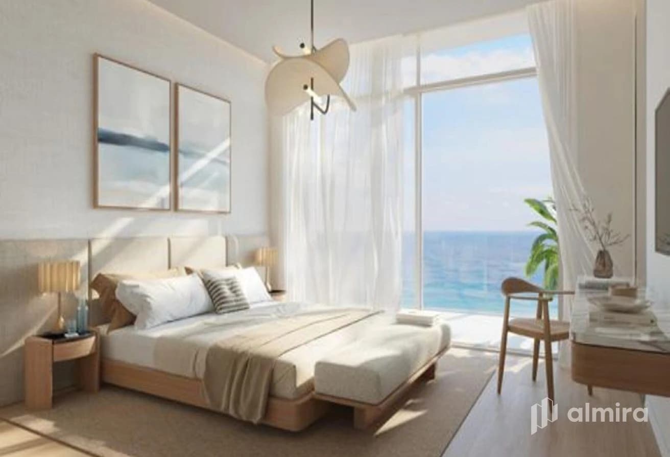 Waterfront Living | Corner | 3BR+Maids | Sea View