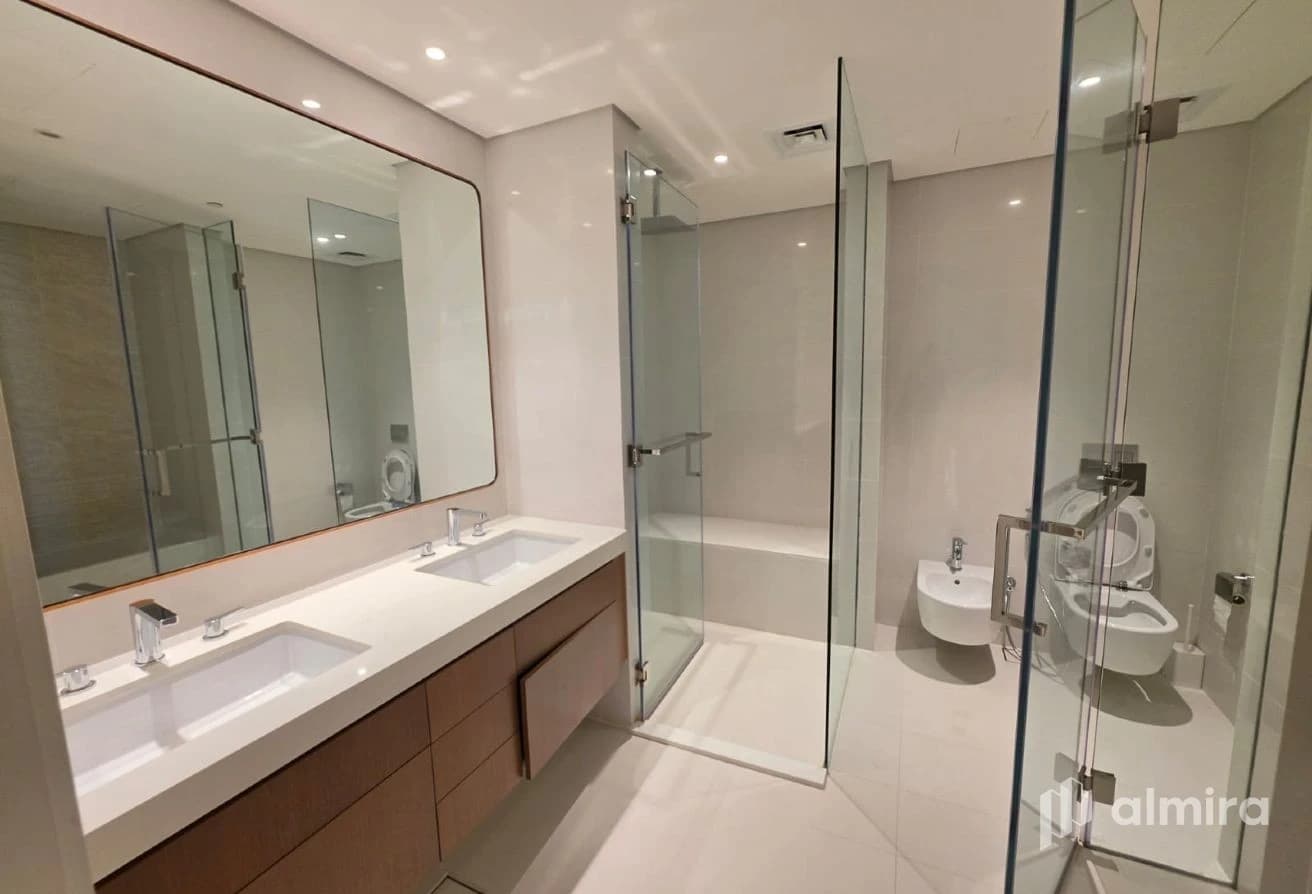 Simplex |Sea and Zayed Museum View| Semi Furnished
