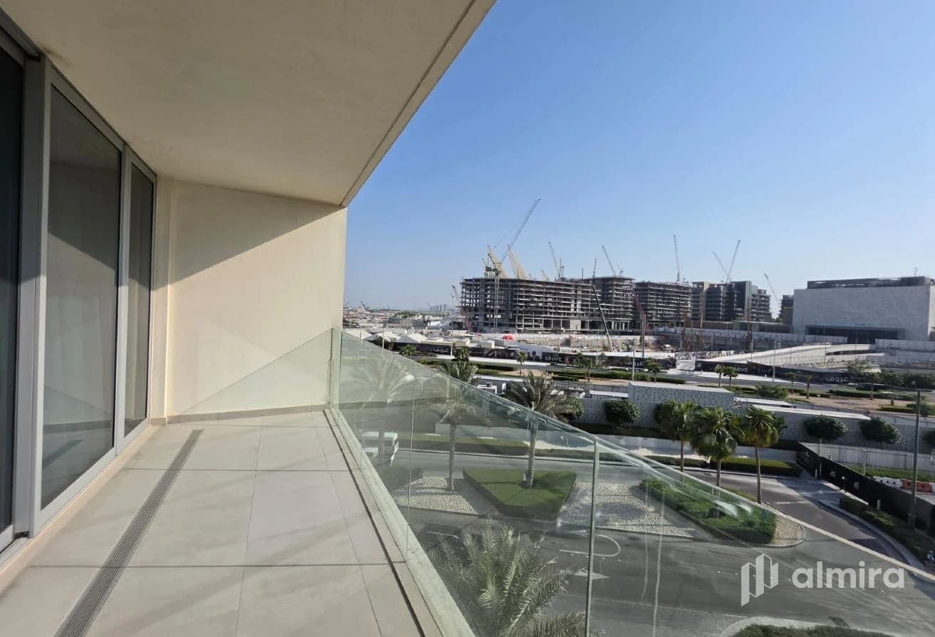 Simplex |Sea and Zayed Museum View| Semi Furnished