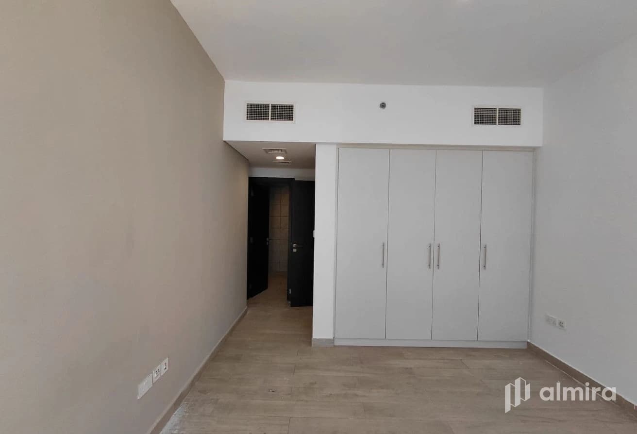 Sea and Central Park | Vibrant Living | Prime Area