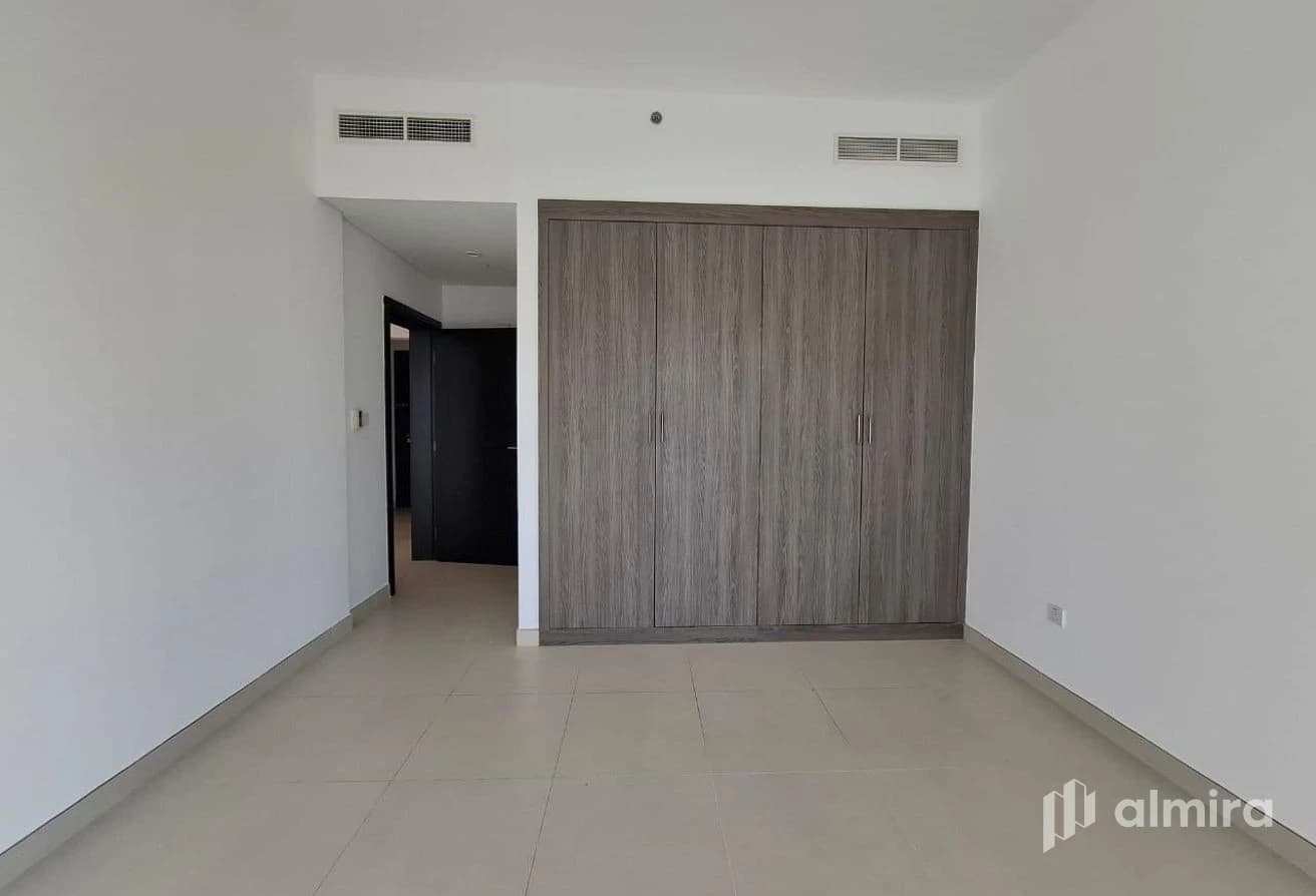 Highly Maintained | Vibrant Living | Prime Area
