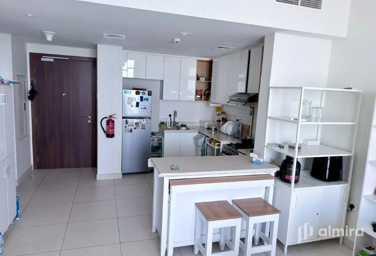 Fully Furnished | Sea View | Vacant Soon