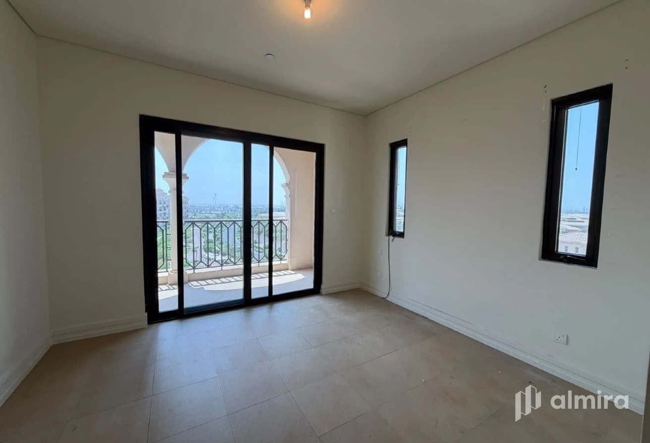 3BR+Maid | Corner Unit | Community View