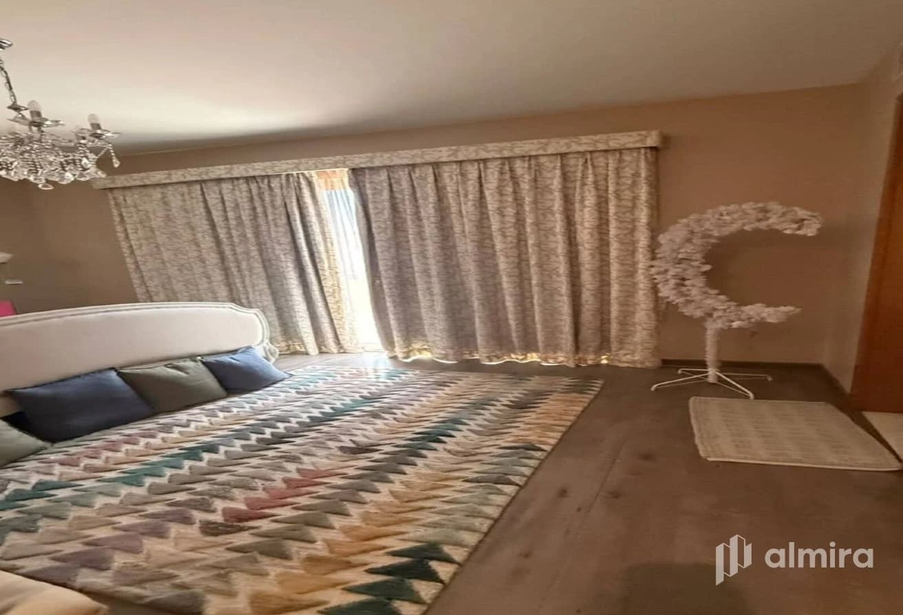 Pristine Condition | Unfurnished | Family Home