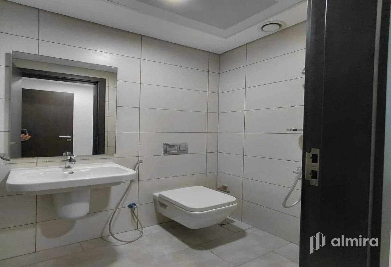 Central Park View | 3BR+Maid | High-End Finishes