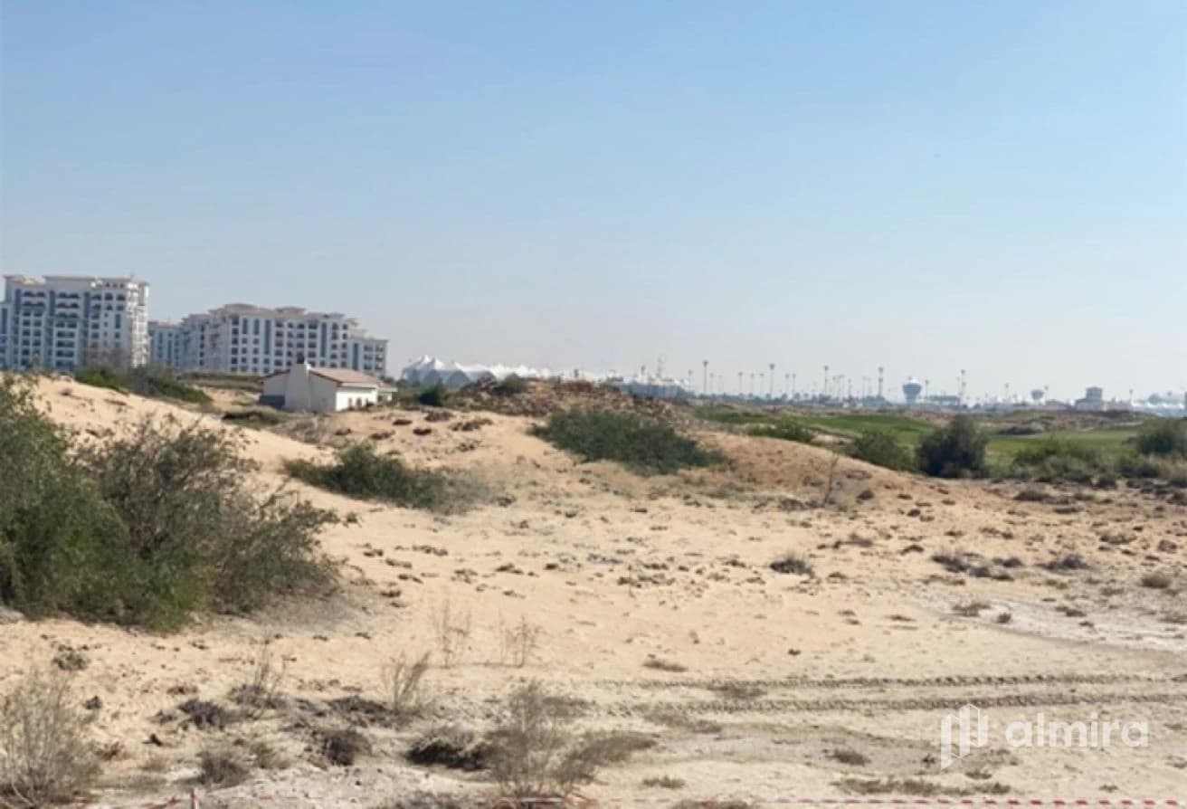 Huge Residential Plot Size | 3836 SQM | Prime Area